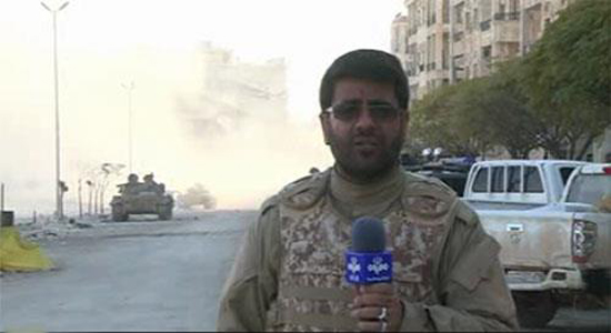 محسن خزایی مدیر خبرنگار اعزامی صدا وسیما در حلب سوریه به شهادت رسید.