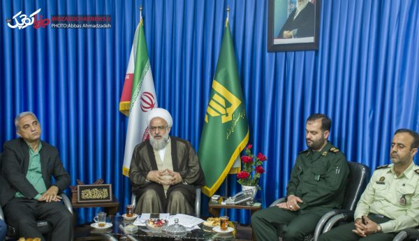 سنگر نماز جمعه از تریبون های اثرگذار در چهل سال انقلاب اسلامی سنگر نماز جمعه از تریبون های اثرگذار در چهل سال انقلاب اسلامی