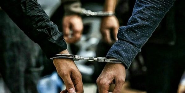 انهدام باند قاچاق مشروبات الکلی در بندر آستارا و انزلی انهدام باند قاچاق مشروبات الکلی در بندر آستارا و انزلی